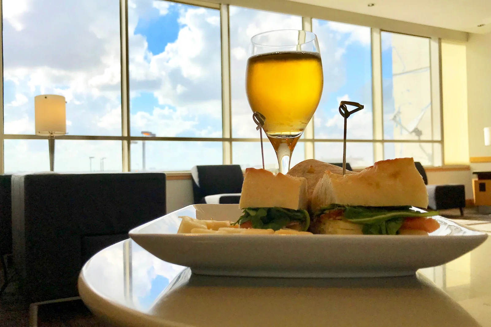 Premium Dining-Image
